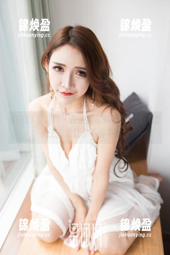 GIRLT果团网-莫雅淇 GIRLT果团网 - 在这组写真里,莫雅淇的女王形象让你不得不赞叹