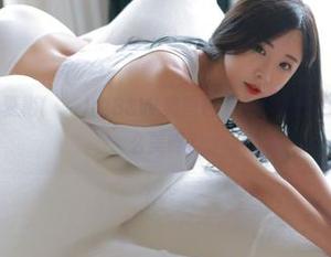 专属Habin夏彬(하빈)的B&W美图包，你觉得黑白真的可以这么美吗？