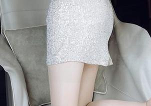 HuaYang花漾 – 可乐Vicky最新瑜伽原图：转身太快，注意了摔角动作！