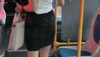 IESS异思趣向 – 全套写真：九妹请你吃菠萝，但别忘了带上你的胃！