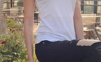 IESS异思趣向 – 优优白丝一族：精选写真，掀起职场小波澜