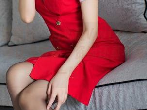 IMiss爱蜜社 – 当乐薇Vivi穿上校服的那刻，原图让人分神，资源还真不错，值得一瞧。