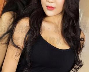 KelaGirls克拉女神 – 水手服成为焦点，江琴在高清里的水面闪烁