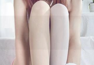 Ligui丽柜 – 妖妖又来了，双生花下的写真更新，好奇心满满。