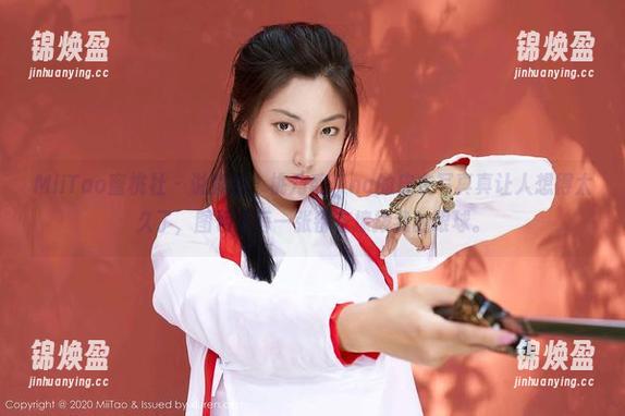MiiTao蜜桃社 - 说真的，桃乃香Tina的皮衣写真真让人想得太久了，图包里每一张都在撩拨我的眼球。