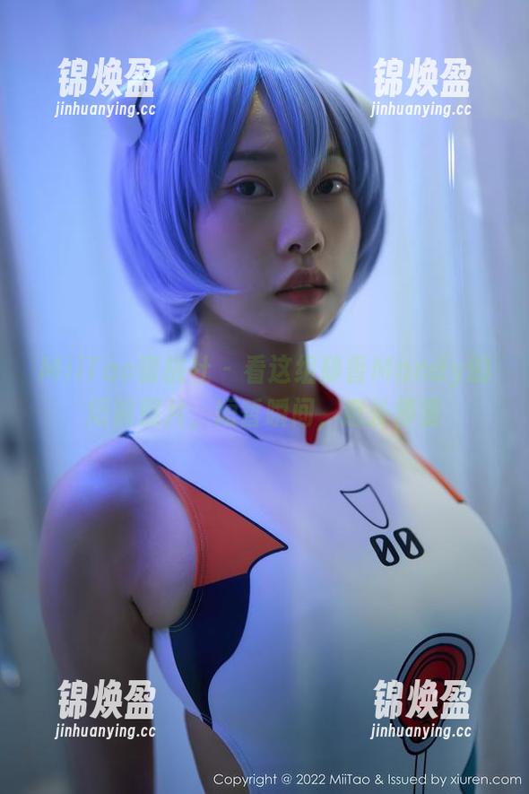 MiiTao蜜桃社-静香Mandy MiiTao蜜桃社 - 看这组静香Mandy的短裤照片,短暂瞬间,意外停留