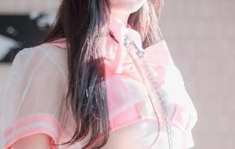 狂踩MyuA(뮤아)温柔cos作品：她真的是个天使吗？