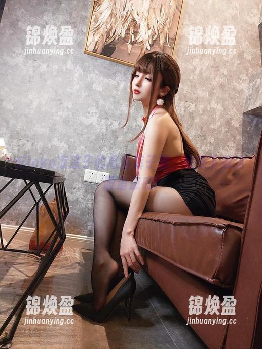 Rioko凉凉子 Rioko凉凉子的高清裤子里,快来下载这股清凉感!