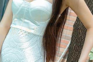 UGirls尤果网 – 挑战你的审美极限，布莱尔昆娜的双人图集请明智选择——快来下载！