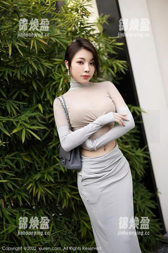 Xiuren秀人网-娜娜baby Xiuren秀人网 - 不怕夜晚漫长,娜娜baby的高清睡衣照陪你到天亮