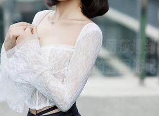 Xiuren秀人网 – 野生李丽莎遇到棉袜：一场袜子大作战的套图游记
