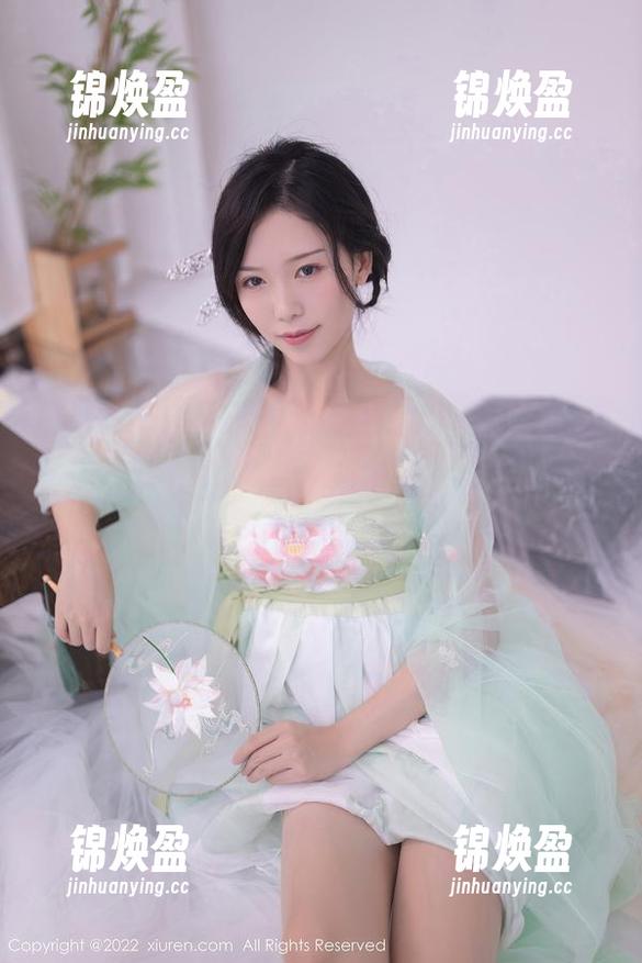 Xiuren秀人网-林悠悠 Xiuren秀人网 - 林悠悠的双马尾写真,本来想quiet,结果却huntingforfun!