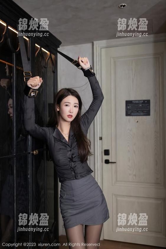 Xiuren秀人网-楚恬Olivia Xiuren秀人网 - 这不是在做广告,真的,楚恬Olivia的免费JK图集值得一看!