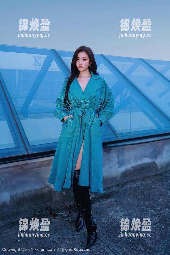 Xiuren秀人网-谢小蒽 Xiuren秀人网 - 在谢小蒽的浴室中找乐子:无圣光图包,后续会更污吗?