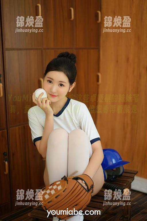 YouMi尤蜜荟-卓娅祺 YouMi尤蜜荟 - 看完这些卓娅祺的妹妹写真,我心里不知在想啥,但想看再看就是了。