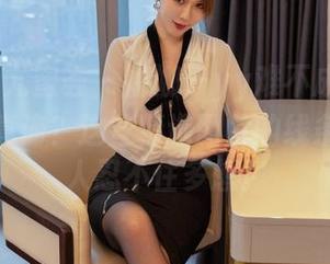 YouMi尤蜜荟 – 娜娜子yy难不成理解了瑜伽的真谛？这些精选图片的线条有点让人忍不住多想。