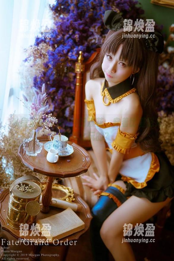 rinka冲田凛花 私房里的rinka冲田凛花,穿着比基尼又是怎么玩的?