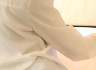 rosi – 小莉的全套写真，清新花嫁还是个小性感。