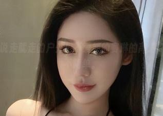 微密圈 – 说走就走的户外！不爱笑的赛琳的高清作品一点都不简单。