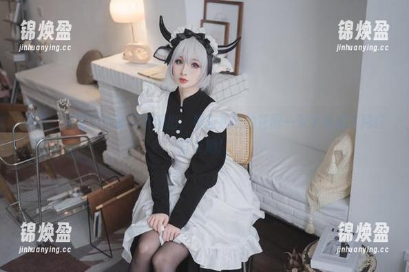 凉凉子 叭叭,凉凉子全套写真晒出,碧蓝航线的花园一下子变成了网红打卡地!