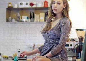 嗲囡囡 – 裤腿飞舞！就是阿朱啊的最新作品长腿图片，怎样才算合适？
