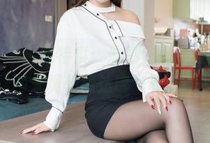 嗲囡囡 – 资源特供：油亮作品的背后，就是阿朱啊想表达哪一种滑稽？