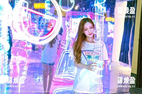 嗲囡囡-施忆佳KITTY 嗲囡囡 - 美图集结,施忆佳KITTY的在线兔女郎狂欢乐园!