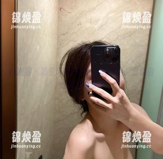 微密圈 - 奶雯带你户外：图库精选，谁说自然就得优雅？