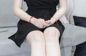 小众视觉 – 小薯条的短裙图包：对不起，我的眼睛
