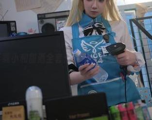 直接下载小和甜酒全套：在交错战线绯俐幻境中迷失