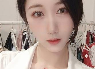 微密圈 – 小玉吃果冻旅拍全集：原图里的我比镜子里的还要美…