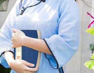 尤果网 – 叶希的夏日最新照片：我在了无尽的清凉与云之间