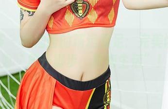 尤蜜荟 – 柚柚酱的精选裸足：完美诠释何为“放开脚步，拥抱生活”！