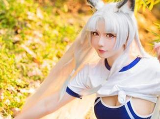 星之迟迟在吊带里的样子，‘拍一张美图’就是我的内心独白！