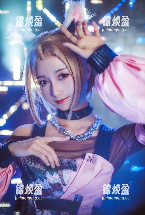 木棉棉OwO 魔女旗袍?我的天,木棉棉OwO的私房风格真让人想一探究竟!