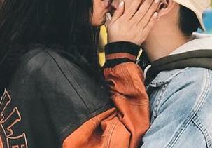 微密圈 – 李嘉欣97黑丝丁裤，资源里总有意想不到的小惊喜！