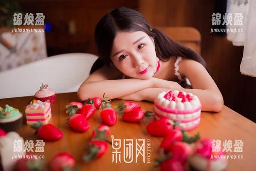 果团网-周妍希 果团网 - 这里是周妍希婚纱全集,按下快门的一刹那,她竟然没挑剔摄影师?