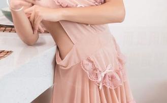 果团网 – 这不是健身指南，而是周晓唯的运动写真集，下载后继续懒散吧！
