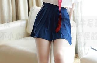 模范学院 – Evelyn艾莉的奶牛写真集更新，不小心让我想起了一些奇怪的事…