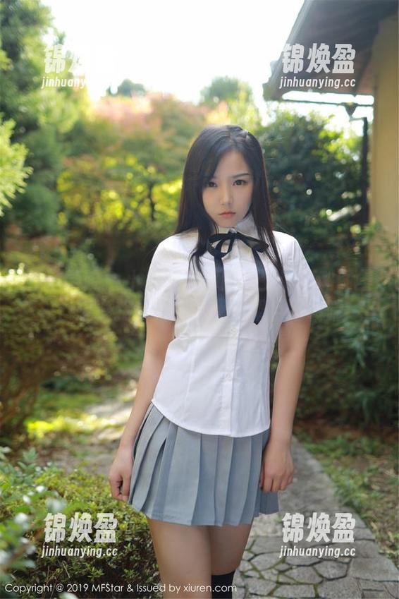 模范学院-小奶瓶呜呜 模范学院 - 小奶瓶呜呜的兔女郎福利图集,想说我只是路过,结果目不转睛
