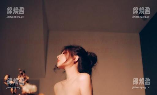 精选樱晚gigi和服的图片，穿着它就像加入了个“古风打卡大赛”，小心别穿成了厨房里的女工哦？