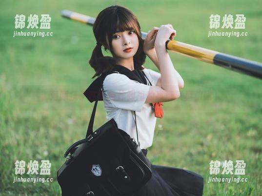 河豚抚子 河豚抚子在粉色炸弹里的高清写真俯瞰