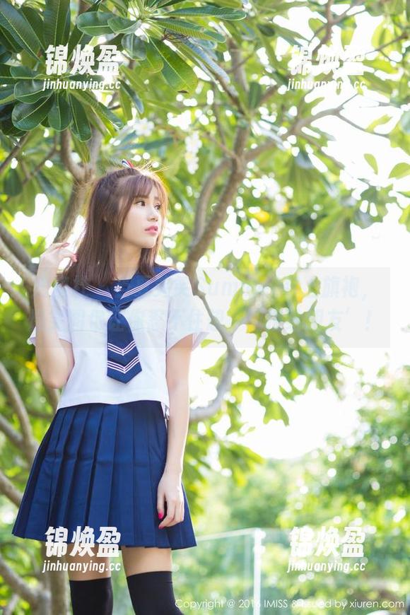 爱蜜社-夏笑笑Summer 爱蜜社 - 当夏笑笑Summer穿上旗袍,爆笑图包让你忍不住想‘汇报给朋友’!