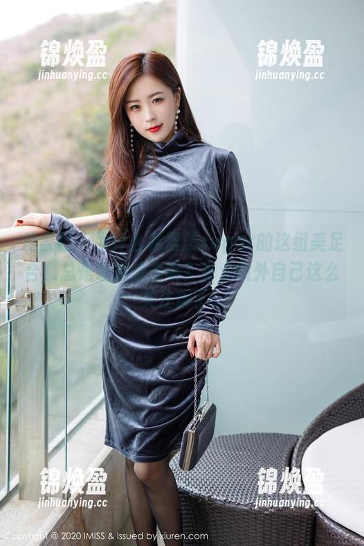 爱蜜社-杨晨晨sugar 爱蜜社 - 为什么杨晨晨sugar的这组美足合集总是让我想多呢?有点意外自己这么关注脚了...