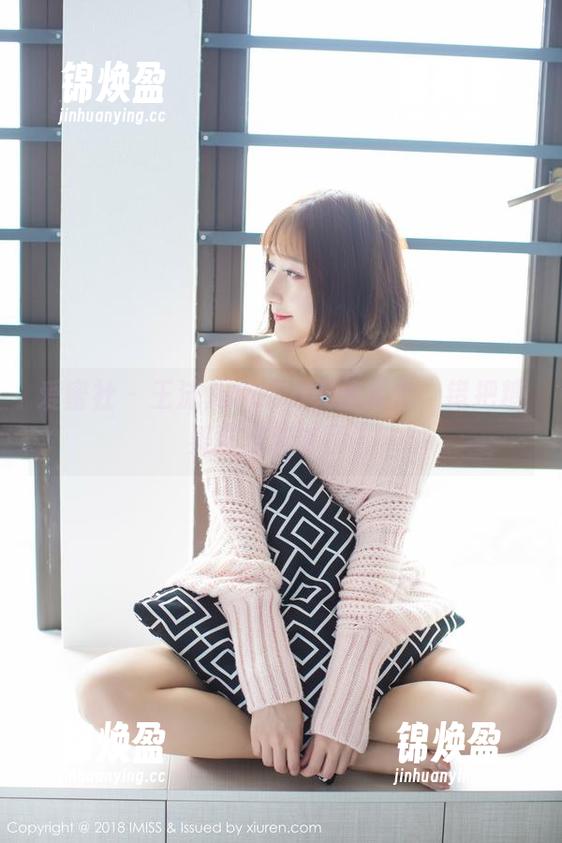爱蜜社-王沫儿SaSa 爱蜜社 - 王沫儿SaSa天使原图,错把糖果拿成羽毛了?