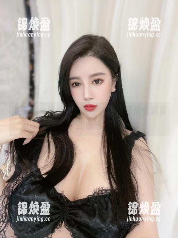 微密圈 - 猪小七的天使，网盘里悄悄藏着的诱惑
