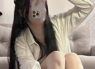 微密圈 – 玫桃泡芙图包：白丝加持，打包轻松下载，穿上美丽的‘框框’去征服世界！
