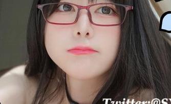 在线蕾丝合集，眼酱大魔王w在哪儿，怎么裙子没，哦不，是我追不上了。