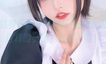 每次看到神乐坂真冬的红裙就想,怎么会有这样的美图？赶紧下载！