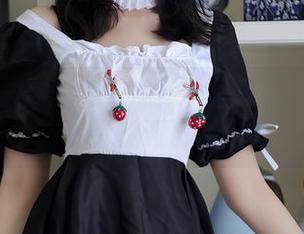 秀人网 – 你的兔妹妹修女写真：我是不是认错教派了？！